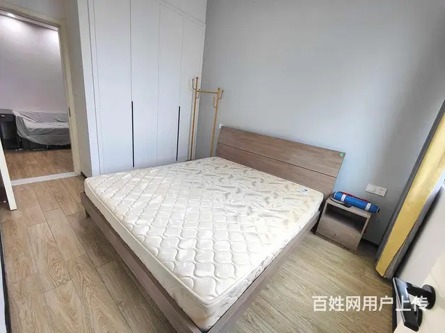 精装一室一厅 民用水电 次新小区 烈士公园富兴 绿地中心湘雅 - 图片 4