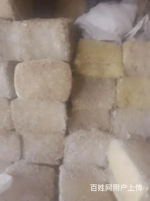 牛羊草块 - 图片 1