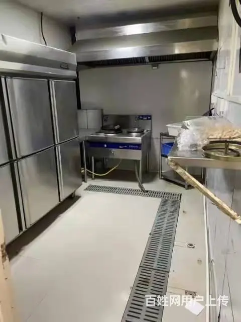 平桥区新六大街200平食品折扣店转让 - 图片 1