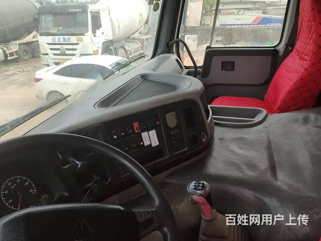 出售二手豪沃搅拌车 大14方 后八轮 国四森源上装 - 图片 9