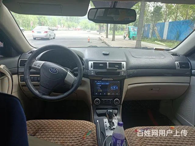 奔腾B70 2011款 2.0 手自一体 时尚型 - 图片 6