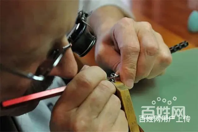 北京劳力士维修服务店 - 图片 1