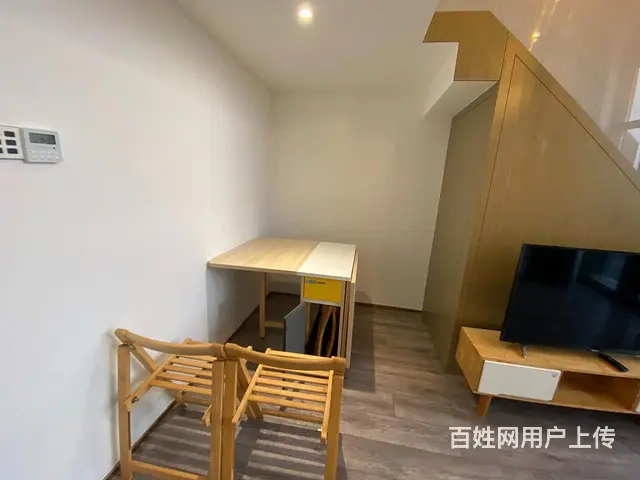 向江来时代 网红公寓 两房大客厅 精装Loft 景芳天虹银泰 - 图片 9