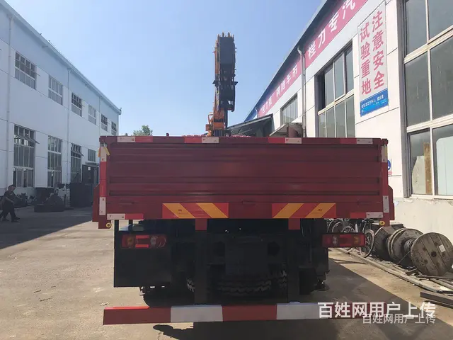 单桥随车吊货箱有多长 货箱可定制 - 图片 4