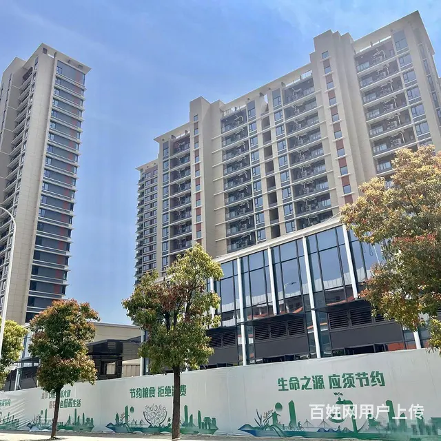急售天宁区紫荆公园旁琅越龙洲小区大门口沿街旺铺直签 - 图片 6