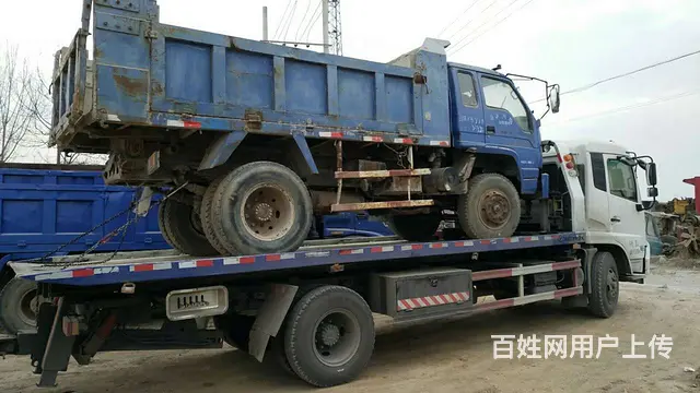 铁力汽车道路救援，铁力换备胎，搭电，拖车 - 图片 1