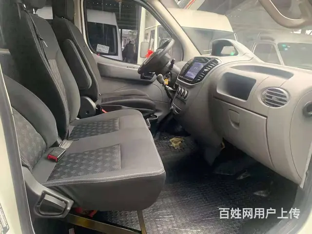 19年10月上牌的上汽大通V80，2.5T柴油机， - 图片 9