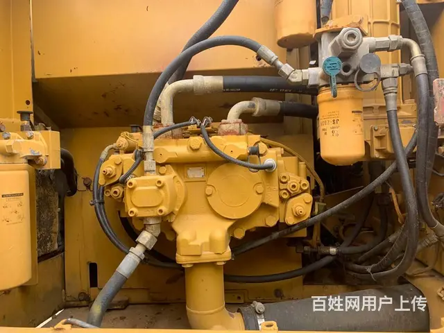 低价急售精品二手挖掘机卡特323D2，动力十足不贵 - 图片 3