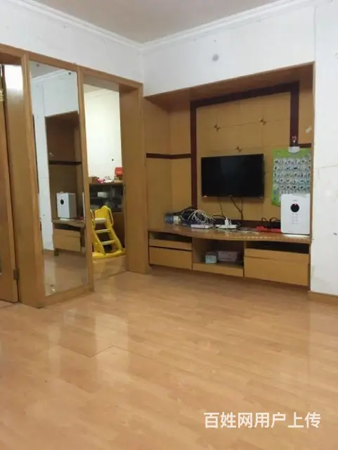 十三中西侧吾悦广场三站南侧通伸西巷二室二厅南北通透多层三楼 - 图片 8
