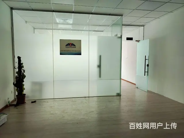珠海香洲低价办公 翠微蓝海金融附近 86㎡ 3200 - 图片 1