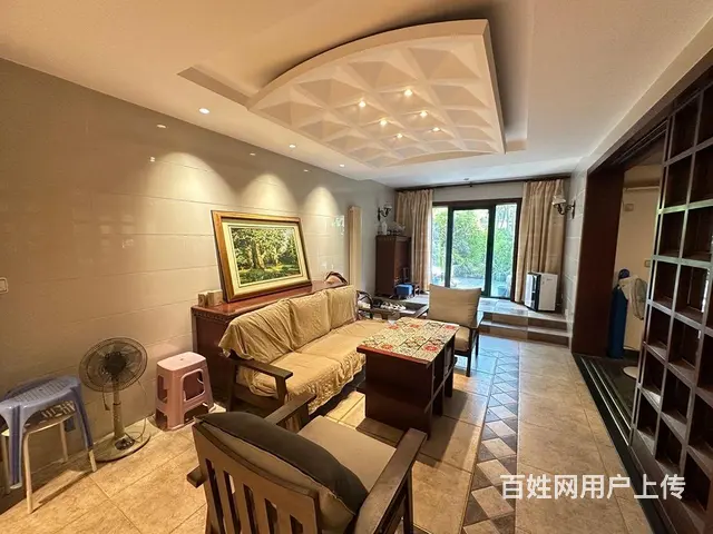 东湖绿道旁边接待居家 东湖林语精装五房三卫 汉街水 - 图片 3