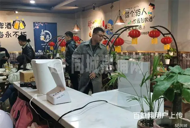 （同城搜铺网）南外南庭春天里旁100平餐饮店低价急转 - 图片 2