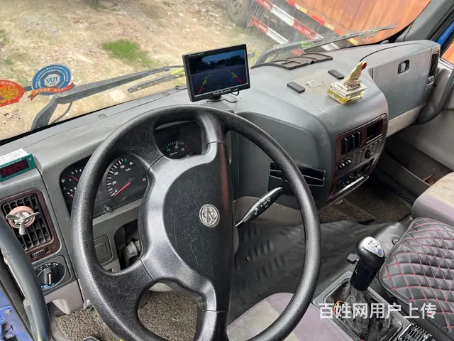 东风柳汽 乘龙M3 厢式货车 - 图片 3