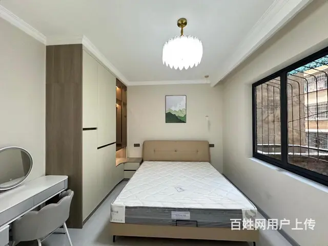 洪南路旁边 98平方三室两厅一卫 新装修未入住 临街位置好 - 图片 6