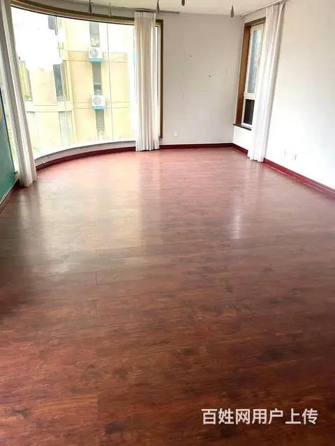 黄海城市花园 一楼可商住两用 商业氛围浓厚 - 图片 1
