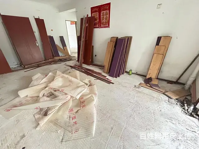 燕都新城一期清水房，中税 ，车库上一楼78平，18.5万 - 图片 1