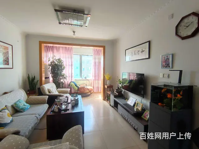 区政府附近，四楼，122平，三室两厅，45万，大产权可贷款 - 图片 1