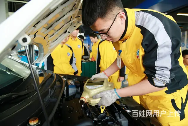 2个月学会汽车美容贴膜改装检测快修钣金喷漆【万通】 - 图片 10