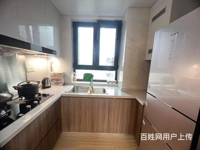 富力城 顶楼带大露台 精装修 带空调家电齐全 - 图片 4