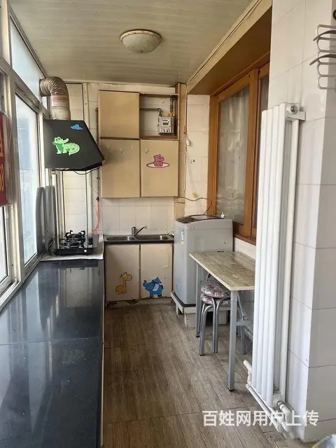 南大街振华商厦附近一楼一室一厅出租1300 - 图片 7