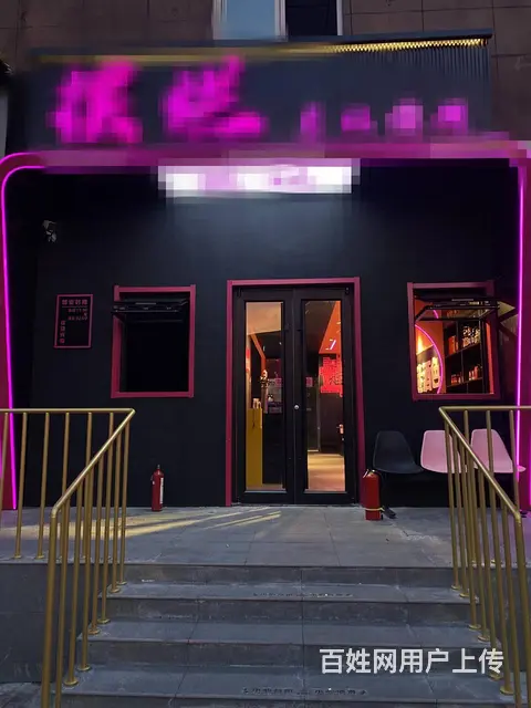 （烟台旺铺）莱山区桐林路工商学院附近餐饮店转让 - 图片 1