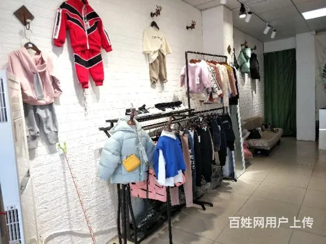 【都市时讯免费找店】世纪联华旁服装店转让 - 图片 5