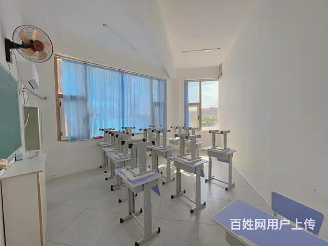 龙城区实验一小托管班外兑！ 80左右平接手可营业 地理位置 - 图片 2