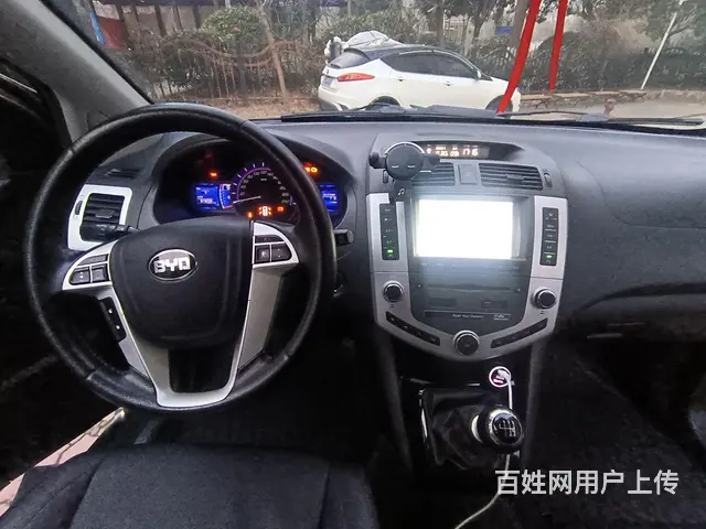 比亚迪S6 2014款 1.5TI 手动 旗舰型 - 图片 10