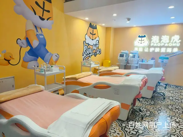 （老板本人）大型商业街加盟连锁美容院养生馆低价急转 6905 - 图片 3