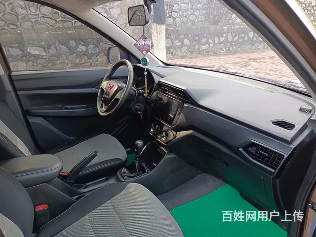 5座五菱宏光S。2021年10月车 - 图片 8