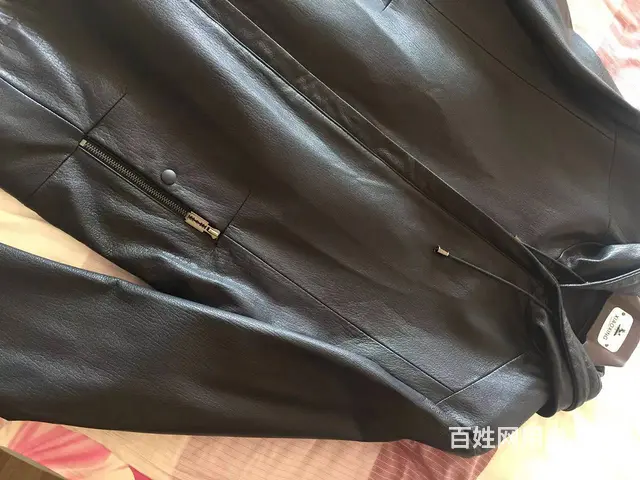真皮大衣 原价10500，现低价处理 - 图片 3
