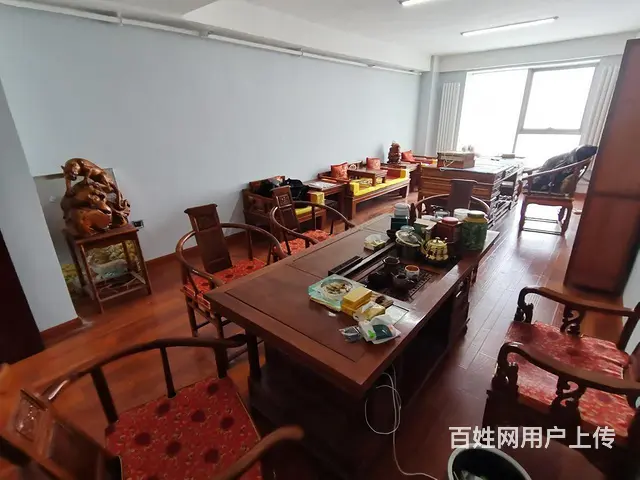 群力 地铁口 财富中心 高区 使用600平 精装修 框架结构 - 图片 7