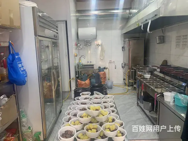 学院路黄焖鸡米饭快餐店出兑 - 图片 5