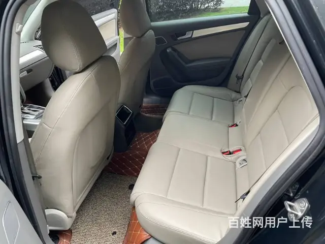 奥迪A4 2009款 A4L 2.0TFSI 无级 132k - 图片 4