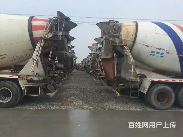 出售二手三一搅拌车,12方后八轮，包提档 可分期 - 图片 3