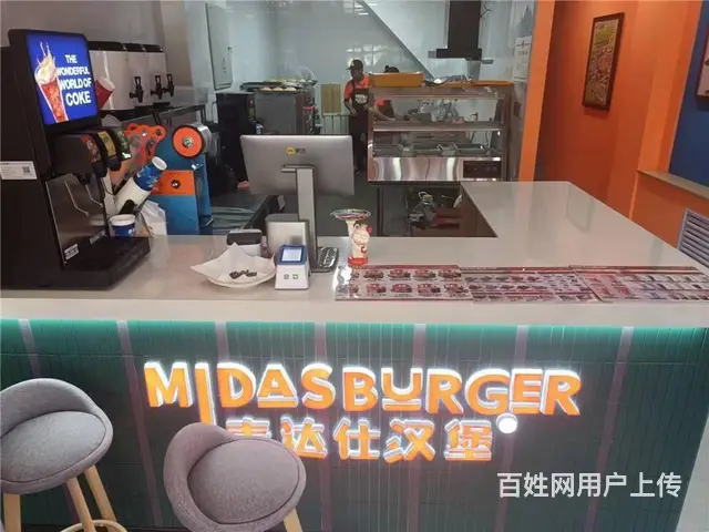 【同城搜铺网免费找店】金沙路128平餐馆转让 - 图片 1