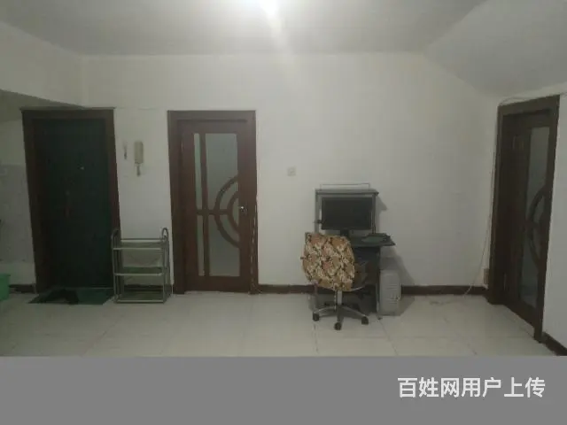【搞定了！】建设小区八楼阁楼出租 - 图片 2