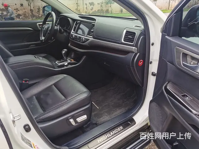 丰田 汉兰达 2017款 2.0T 手自一体 四驱豪华导航版 - 图片 1