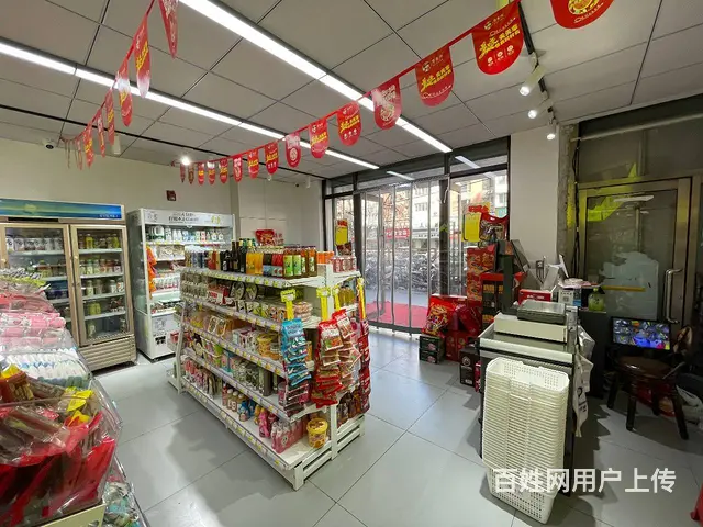 沈北正良商圈旺地网红零食店出兑： - 图片 5