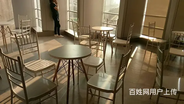 深圳出租指示牌一米线沙发茶几画架会议桌工位桌 - 图片 8