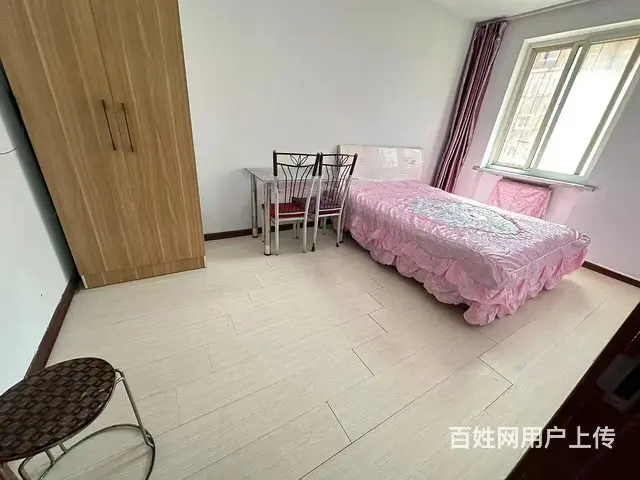 带空调东方国际花园D区2层带网 普通住宅 中等装修 - 图片 1