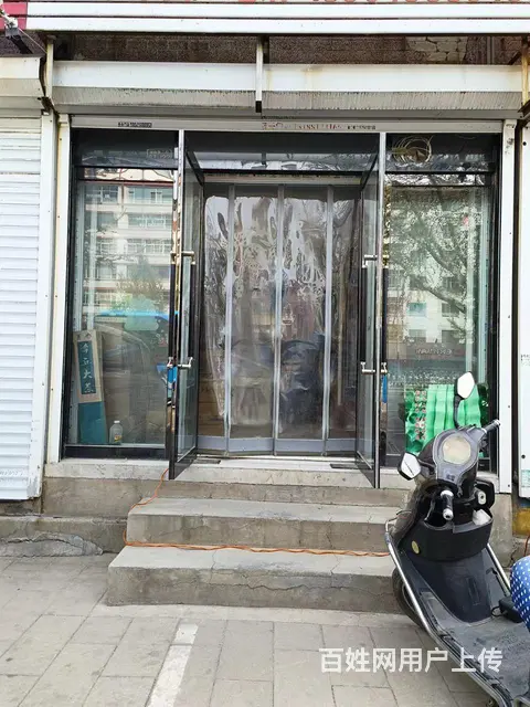 解放路旺铺出租 - 图片 1