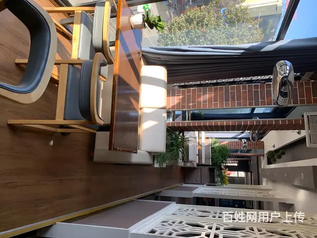 郑辉百货旁临街商铺出租。 - 图片 9