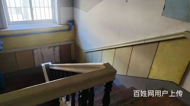 床位合租三人间 - 图片 3