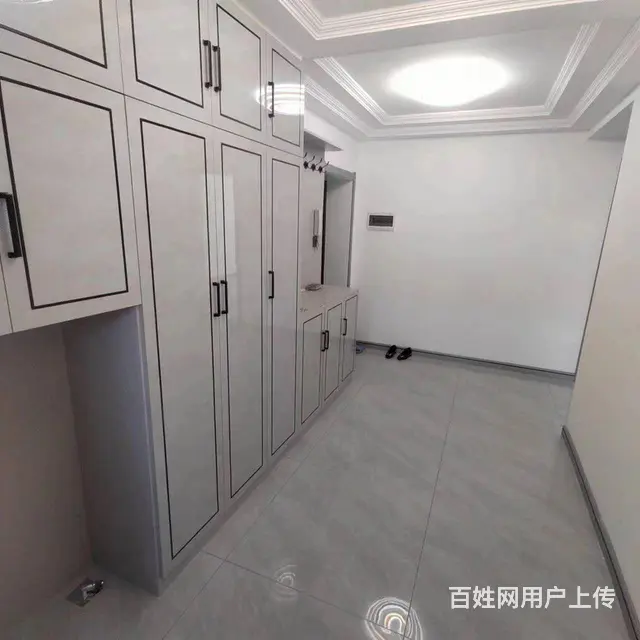 新市医院附近精装修步梯5楼边屋南北通透，热水器， - 图片 9
