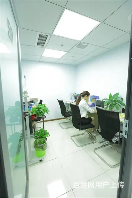 时代数码大厦旁独立门锁无杂费，无电费空调物管等，地址解异开户 - 图片 2