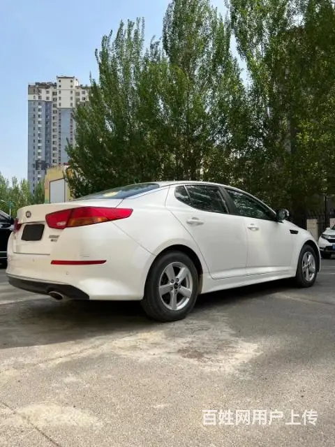 起亚 起亚K5 2017款 2.0 手自一体 LUX 15周 - 图片 6