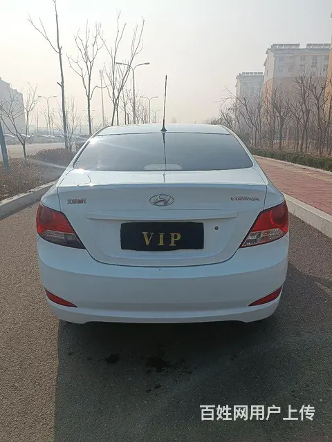 现代 瑞纳 2010款 瑞纳-三厢 1.4 手动 GLS 豪 - 图片 6