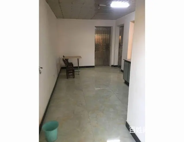体育场东侧一室一厅出租 - 图片 2