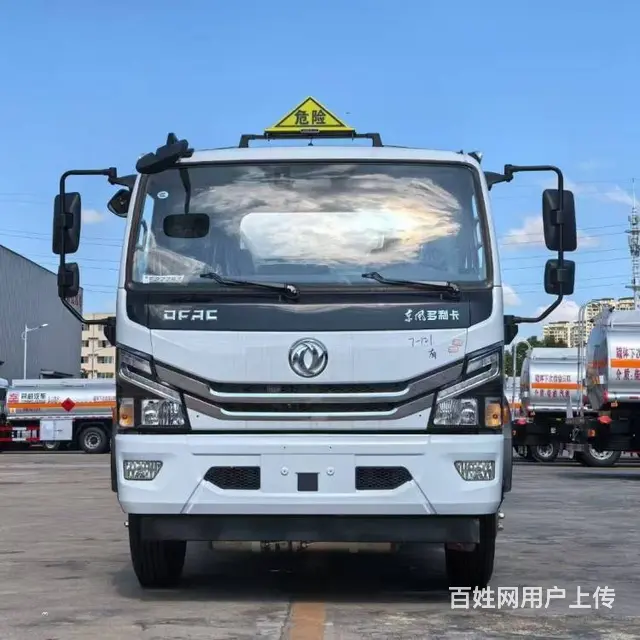 东风大多利卡10..2方加油车玉柴发动机 - 图片 2
